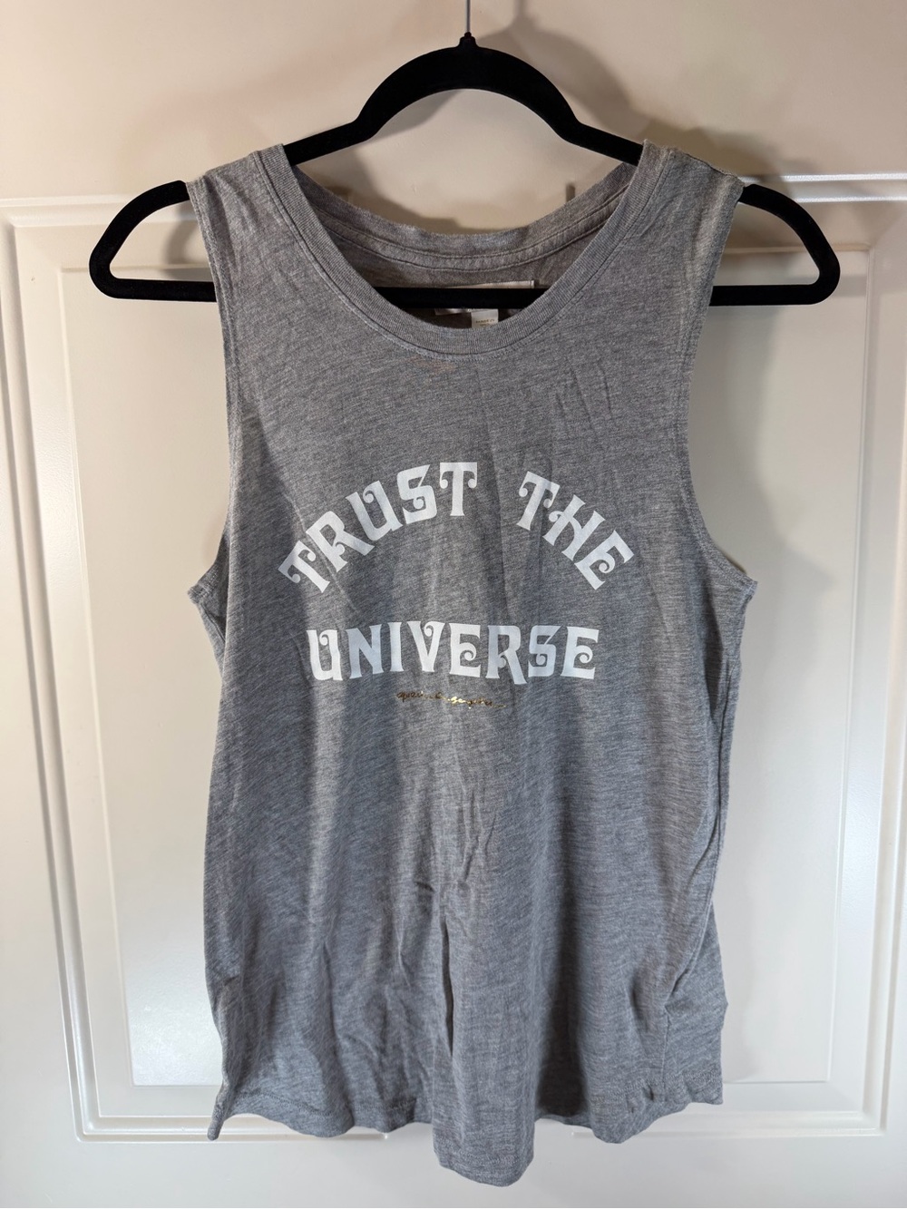 Spiritual Gangster Trust The Universe Tank Women’s Small Gray Yoga 0421